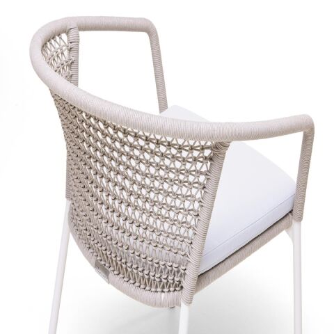 WO Hug Kolçaklı Sandalye Beyaz