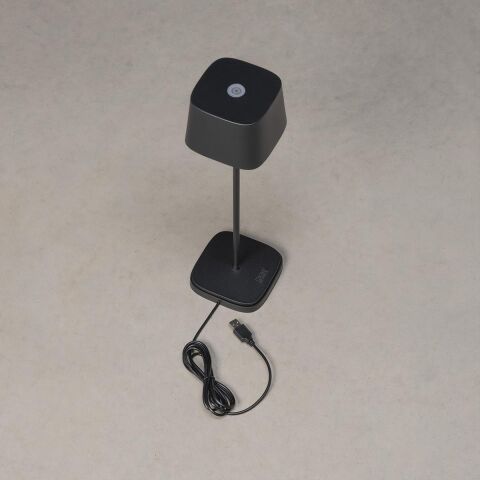WO CAPRİ MASA LAMBASI USB SİYAH