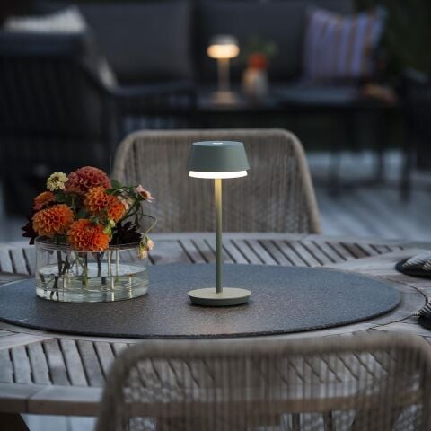 WO LYON MASA LAMBASI USB YEŞİL