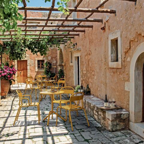 TA1 Hardal Metal Bar Masası Çap:70