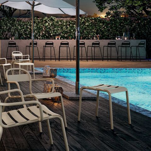 Stecca 7 Beyaz Metal Puf